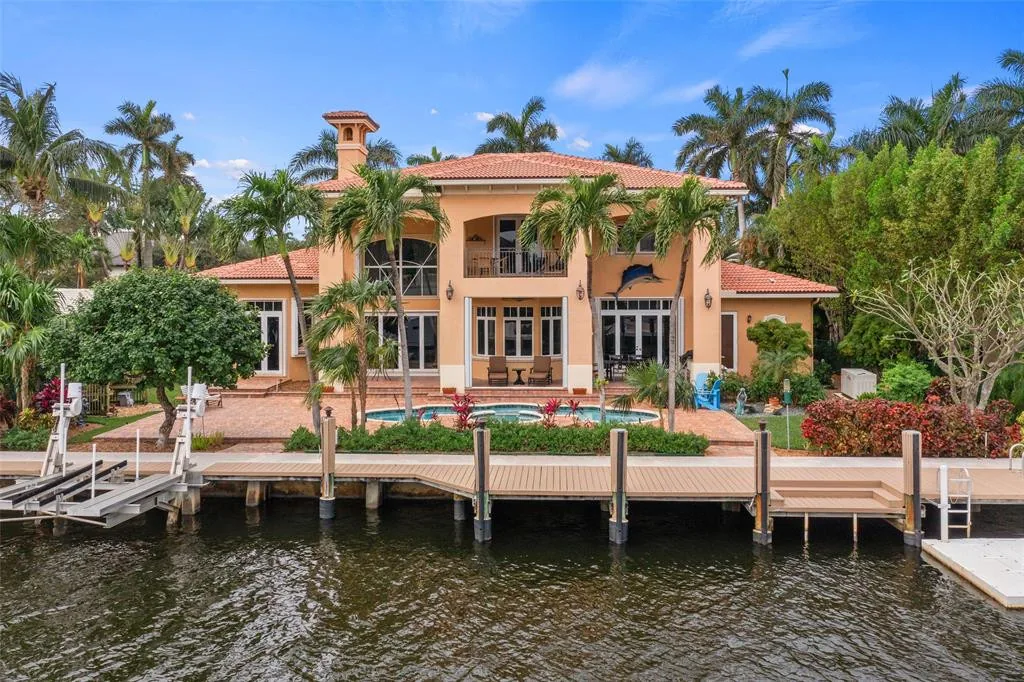 Fort Lauderdale 4卧4浴 独栋别墅图片 1
