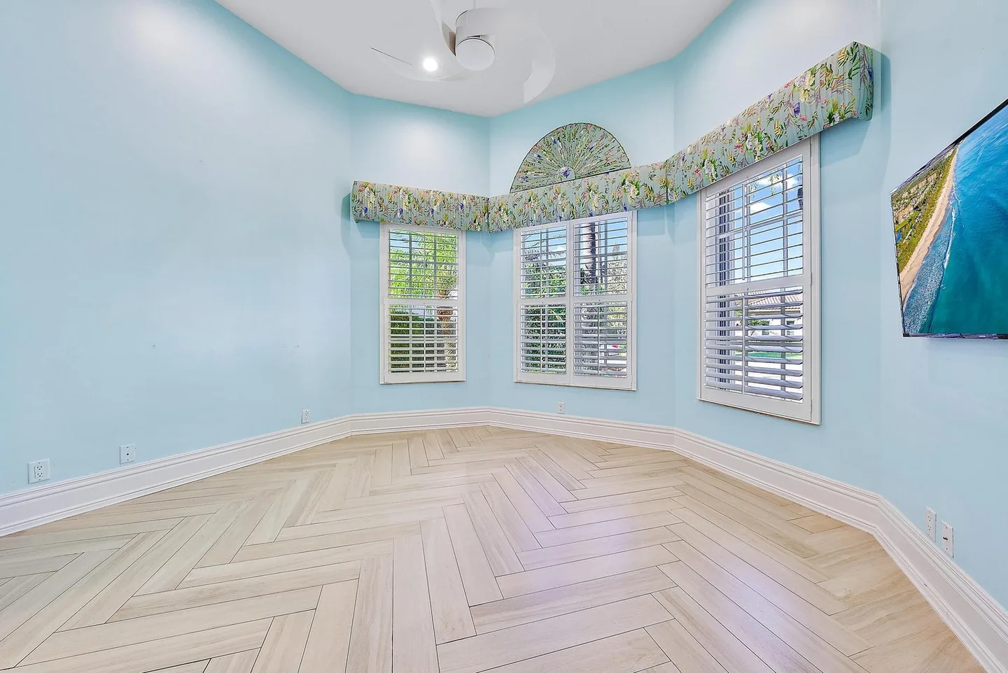 佛罗里达州地产 Palm Beach Gardens 3卧3浴 独栋别墅图片 9