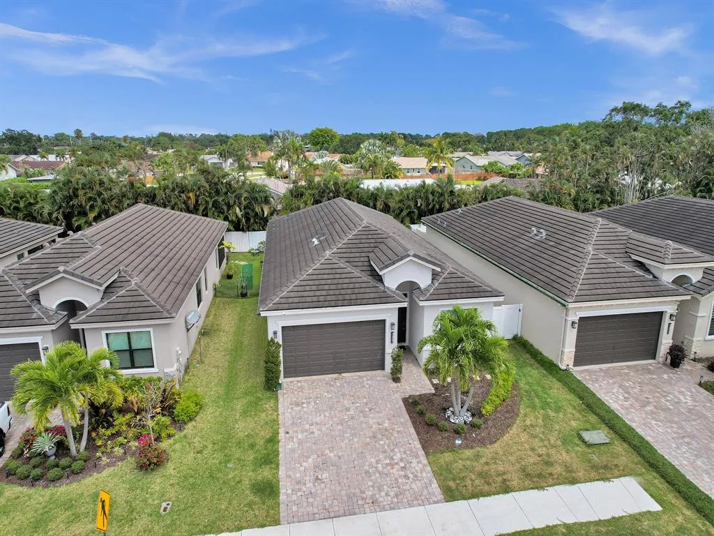 佛罗里达州地产  Lake Worth 3卧2浴 独栋别墅图片 9