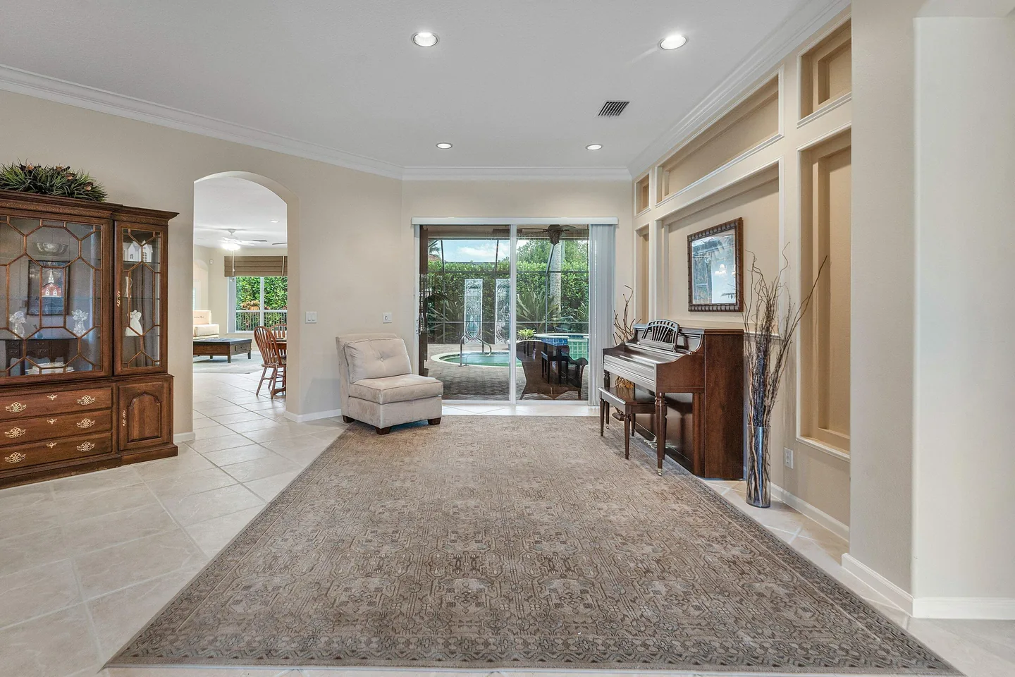010-11130SilverRidge
