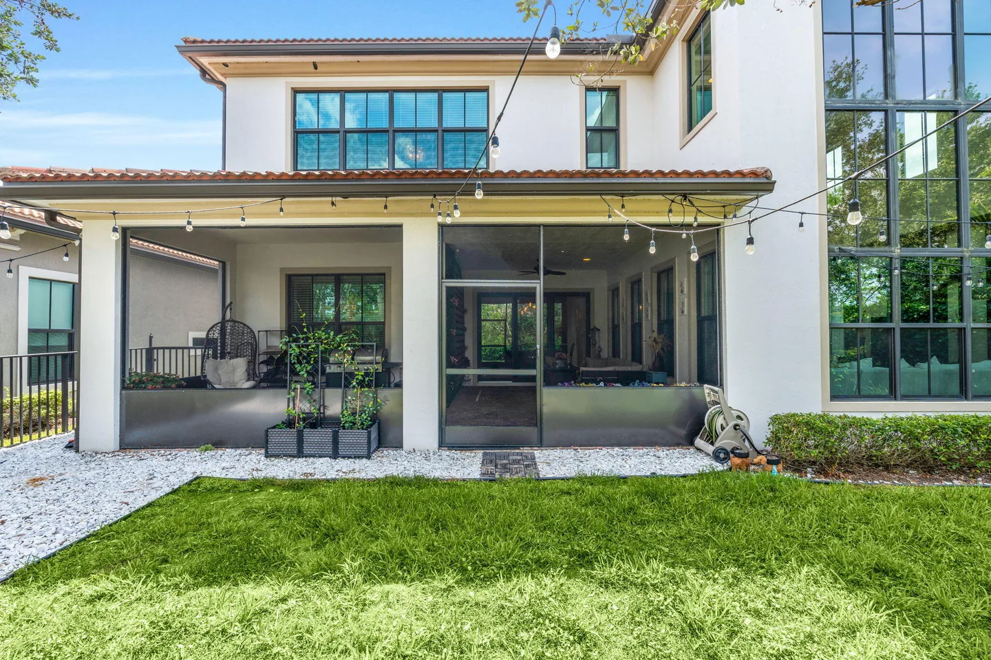 Screened patio