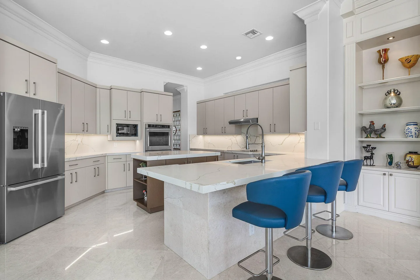 6411 Kitchen