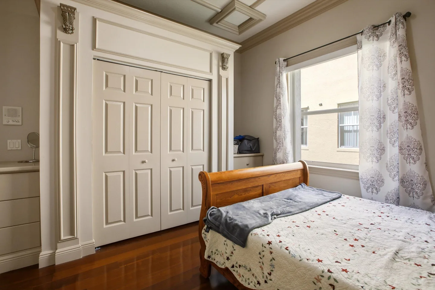 19-Property Photo 01