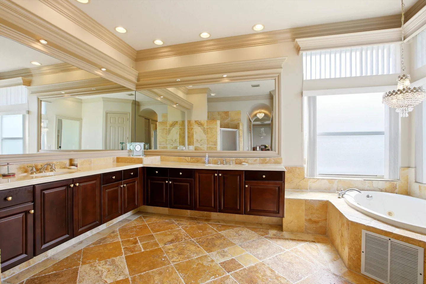 26-Property Photo 02