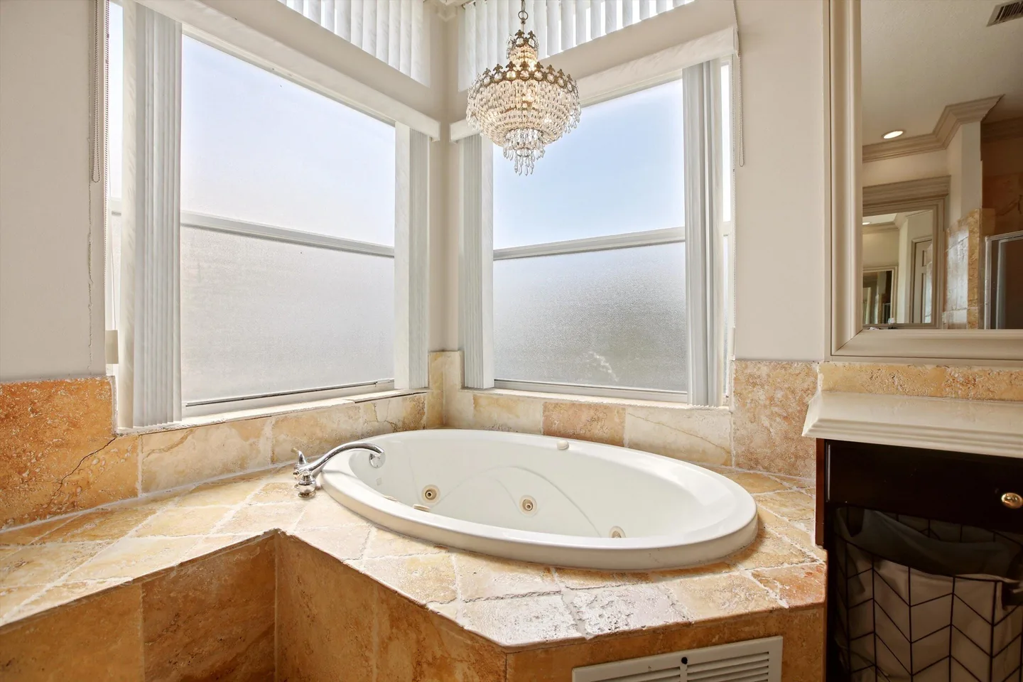 28-Property Photo 02